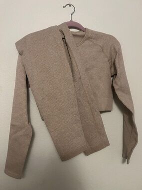 Aimn Ribbed Cropped Long Sleeve Top - Beige